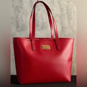 Michael Kors Jet Set Cherry Red Saffiano Lther  Gld Tone Hardware Travel Tote Bg